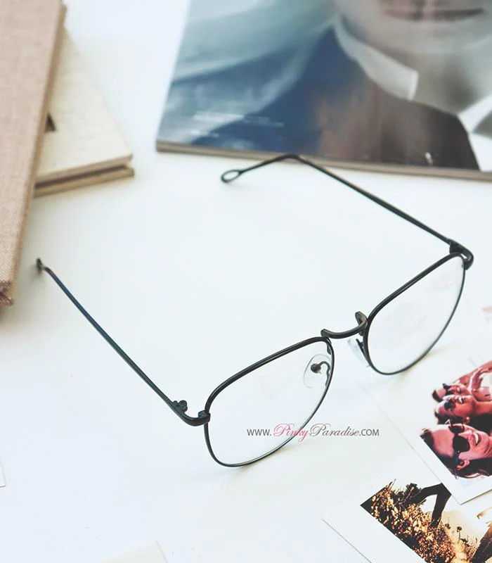 Black Metal Frame Glasses - Image 3