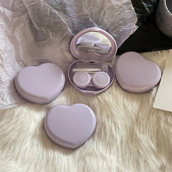 Heart Shaped Travel Lens Case - Image 2