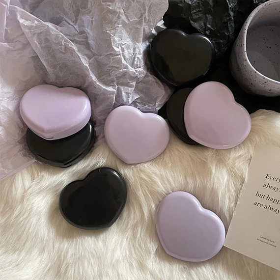 Heart Shaped Travel Lens Case - Image 4