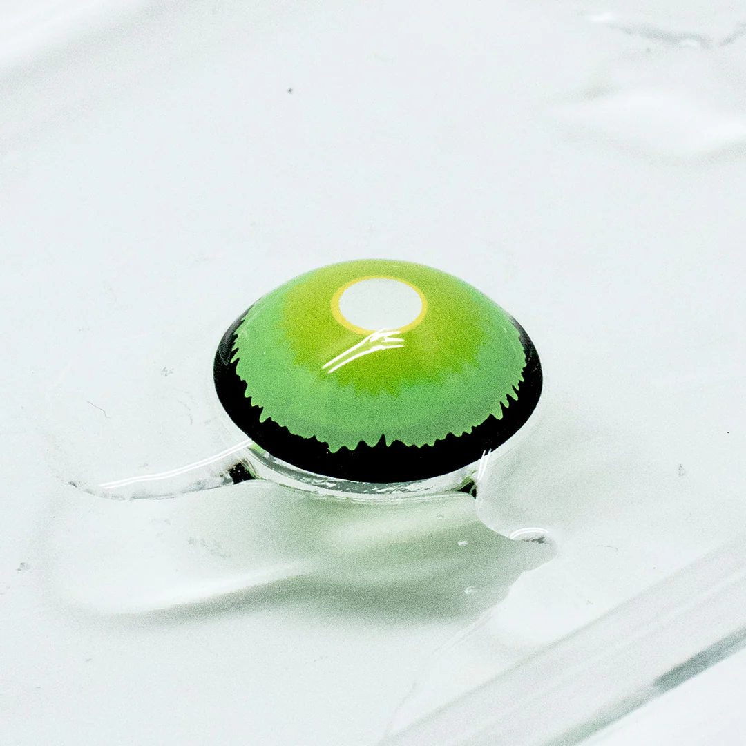 Princess Pinky Green Scar Sclera - Image 3